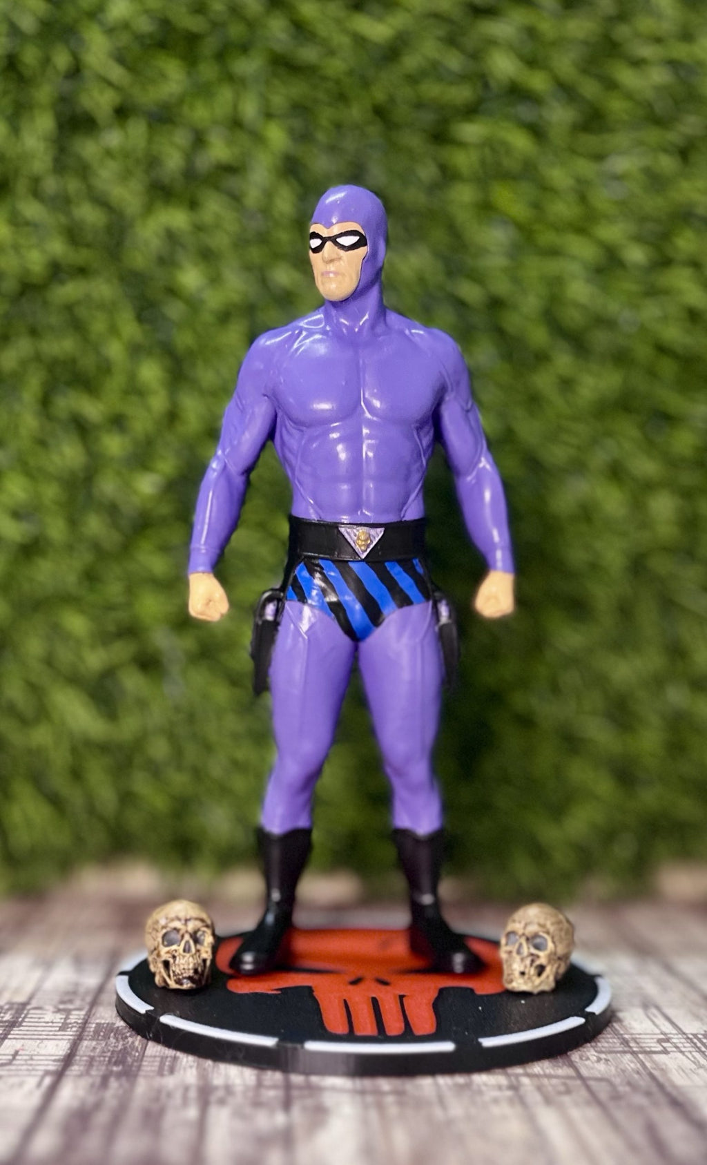 The Phantom (The Ghost Who Walks) Resin Statue (1/12 Scale, approx 6") - 1 pc