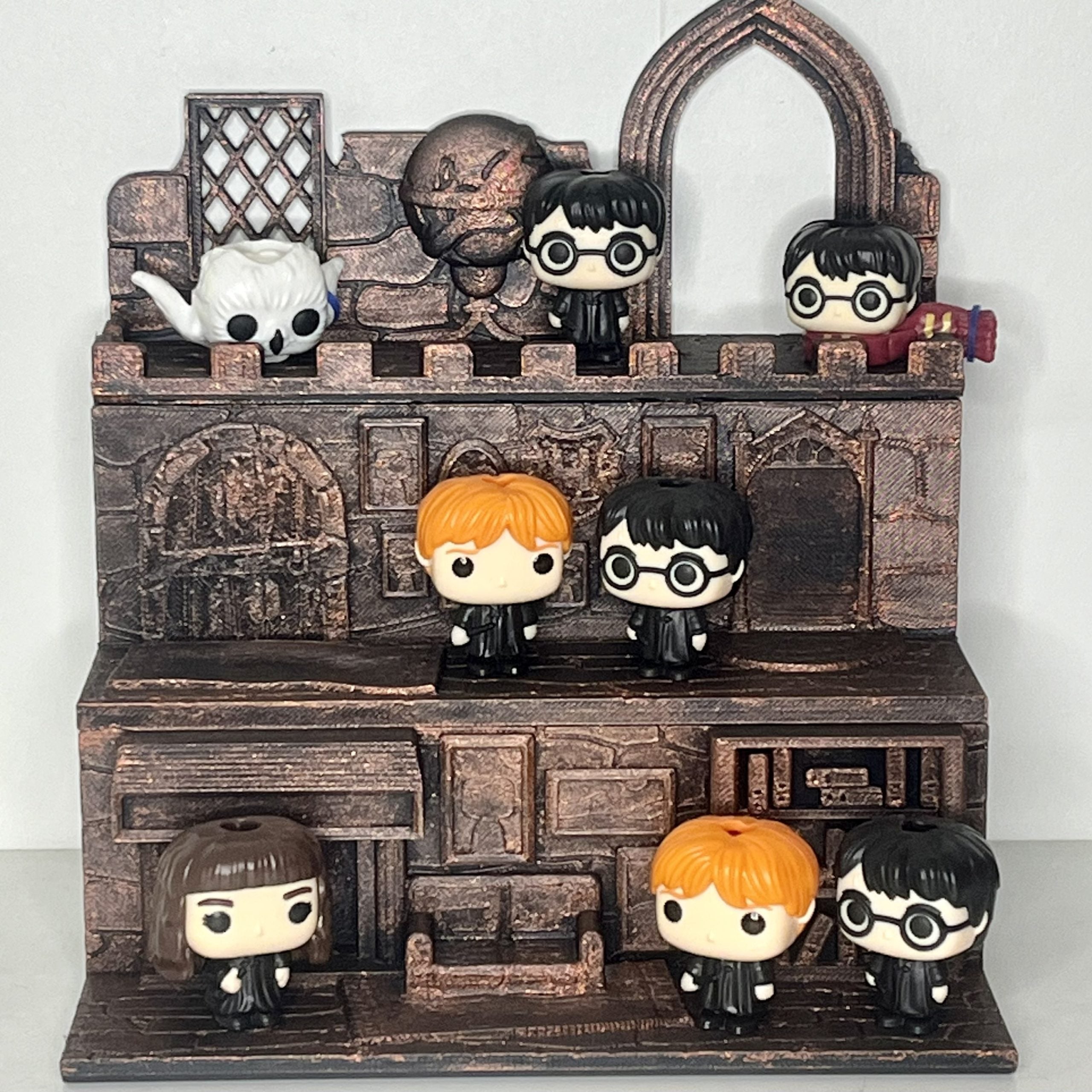 Harry Potter Display Stand (for Kinderjoy Funko Pop Harry Potter Toys, toys not included), assembly required